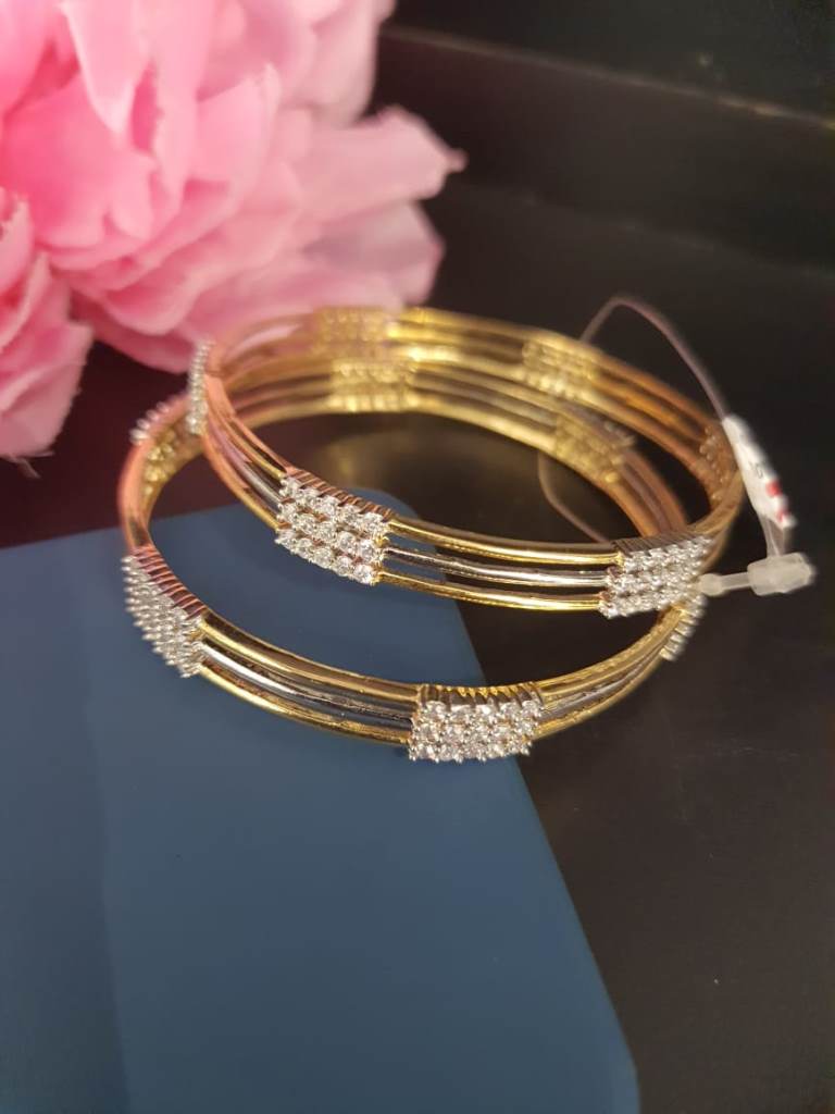 Classy Dual Tone Bangles.