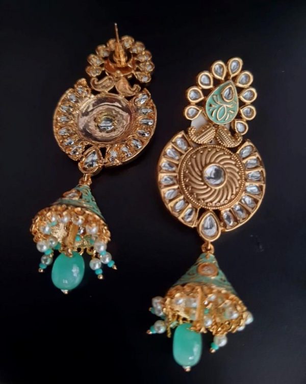 White Minakari Kundan Stone Earrings.