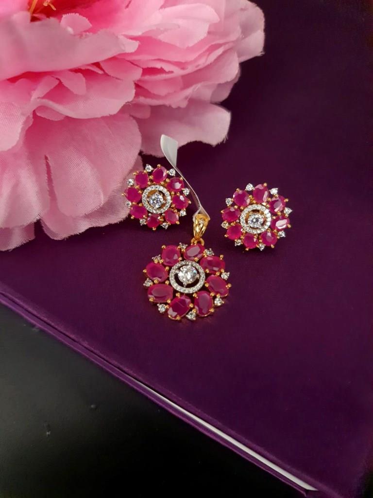 Round Design Ruby Stone Pendant Set.