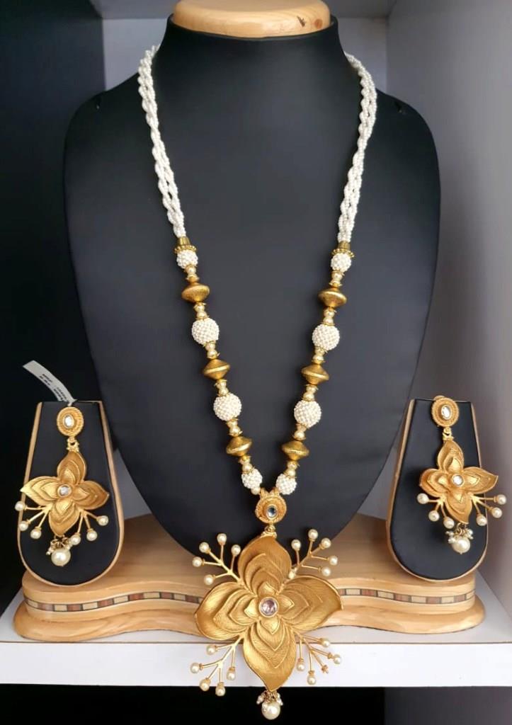 Flower Design Gold Plated Long Necklace Set.