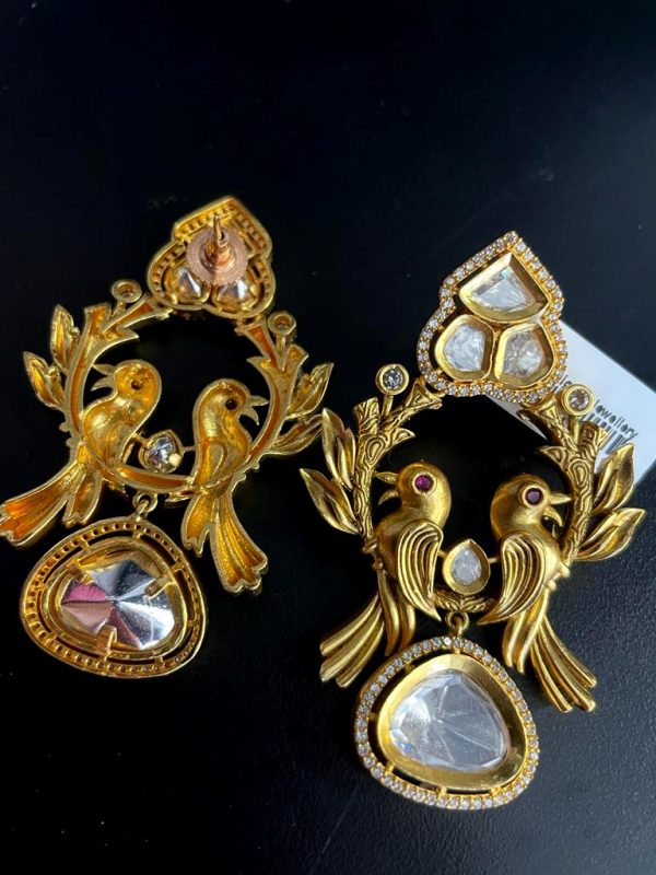 Bird Design Uncut Kundan Earrings.