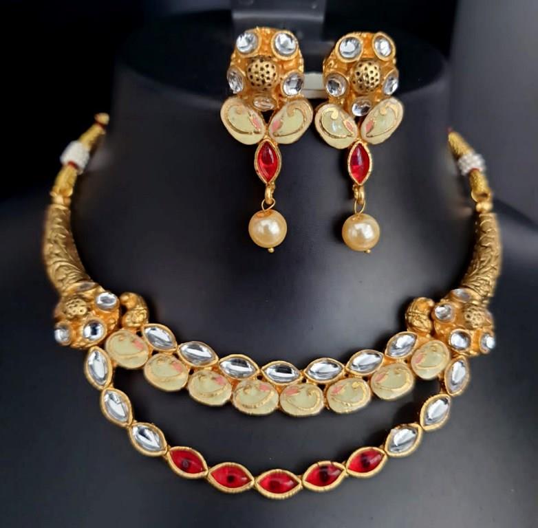 Indo-Western Type Necklace Set.