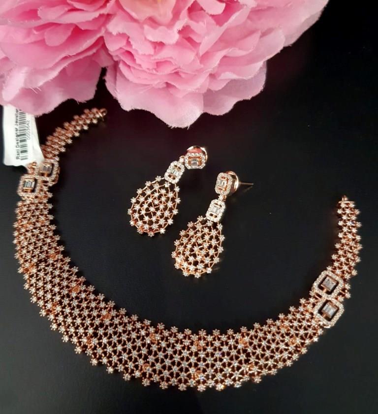 Rose Gold Plated Necklace Set.