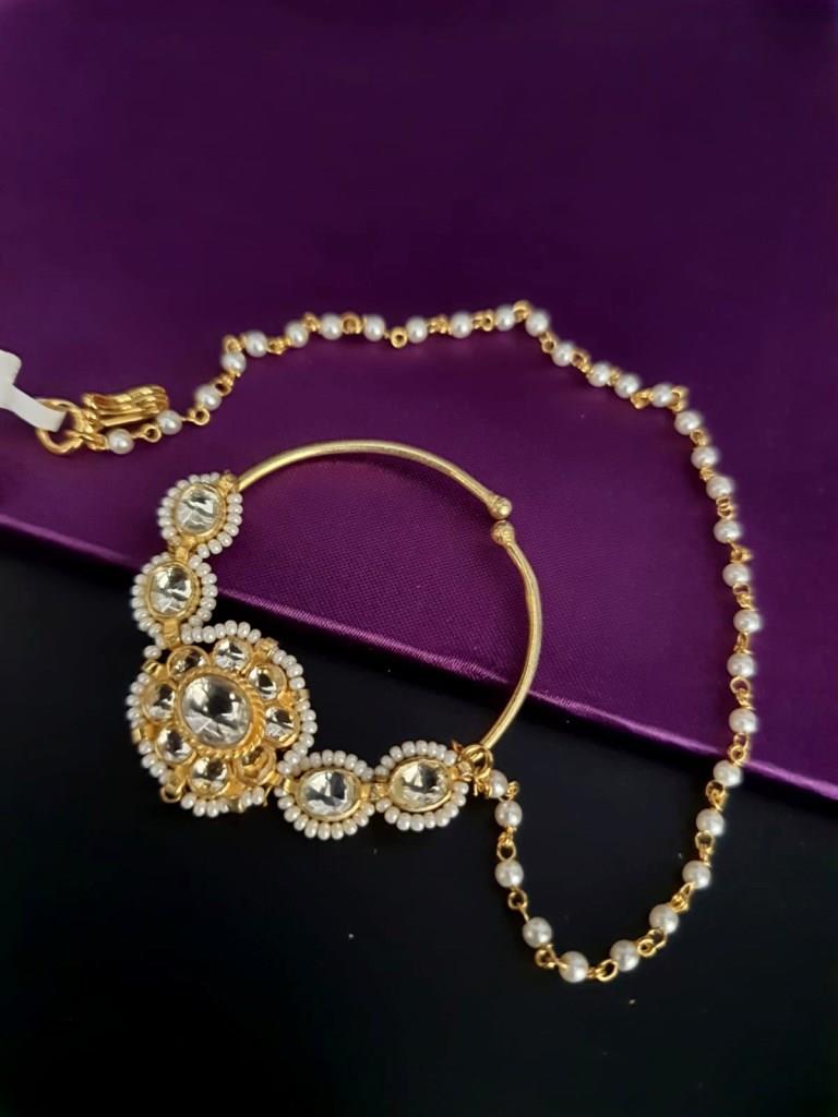 Traditional Pacchi Kundan Nath Nose Ring.