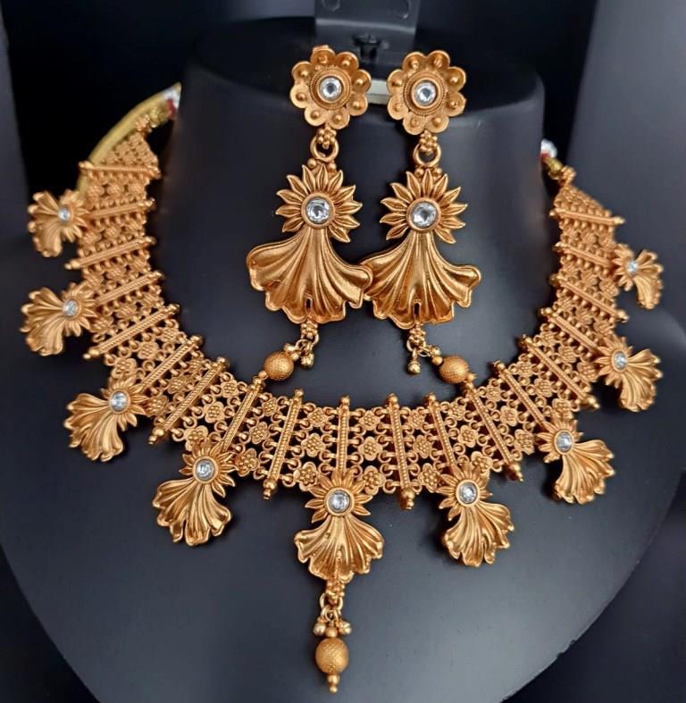 Gold Plated Necklace Set.