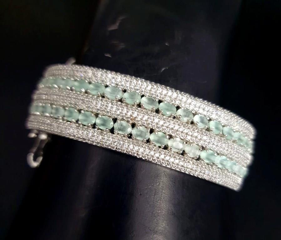 CZ Diamond With Mint Green Stones Bracellet.