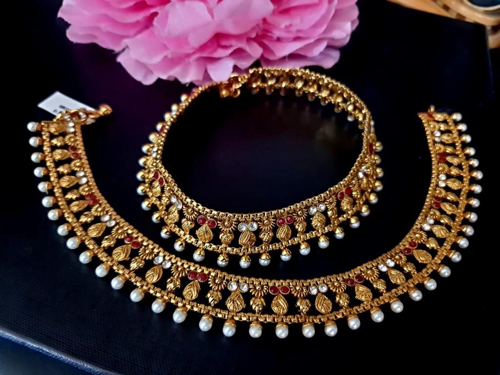 Designer Gold Plated With Small White Pearl Payal.