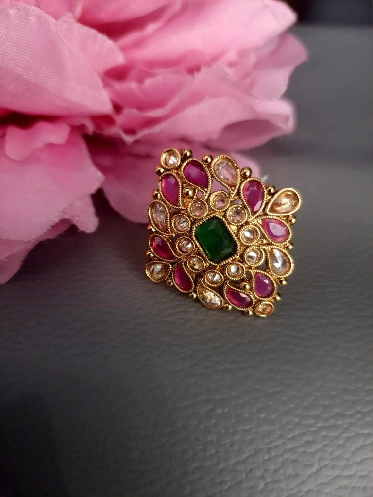 Gold Plated Kundan Stone Finger Ring.