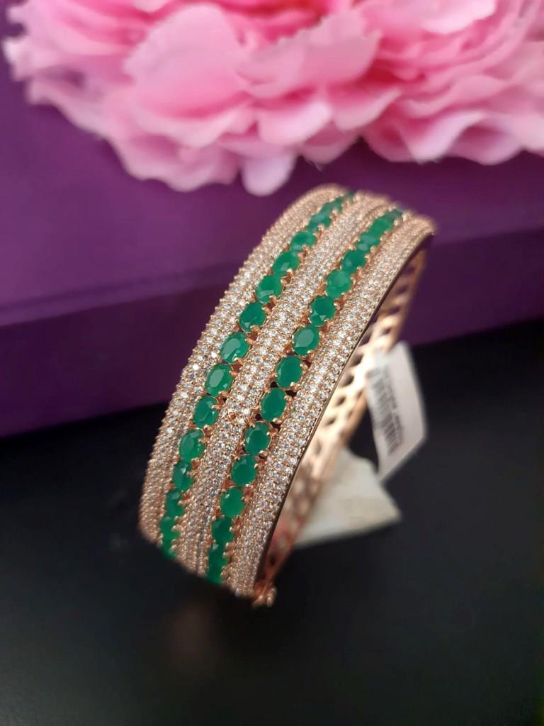 CZ Diamond With Green Stones Bracellet.